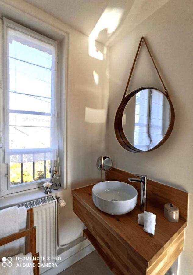 Jane'Laur - Honfleur Bed and Breakfast Buitenkant foto