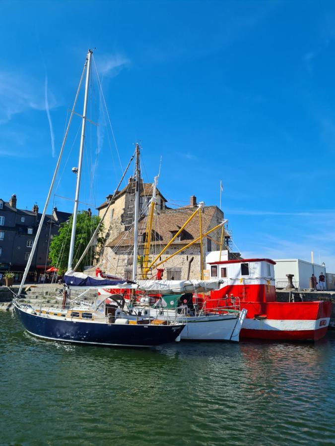Jane'Laur - Honfleur Bed and Breakfast Buitenkant foto